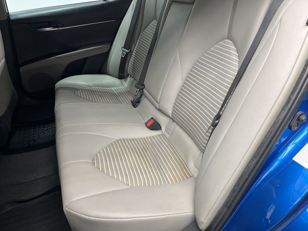 Used 2018 Toyota Camry SE image 20