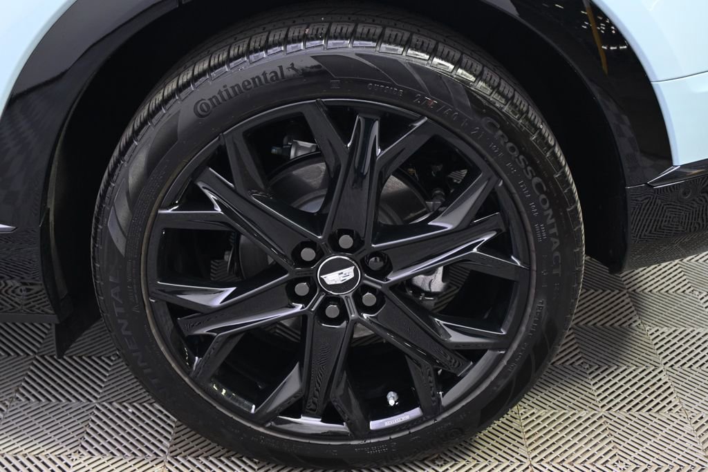 New 2025 Cadillac Optiq Sport 2 w/ LPO, ONYX Package AWD/4WD image 20