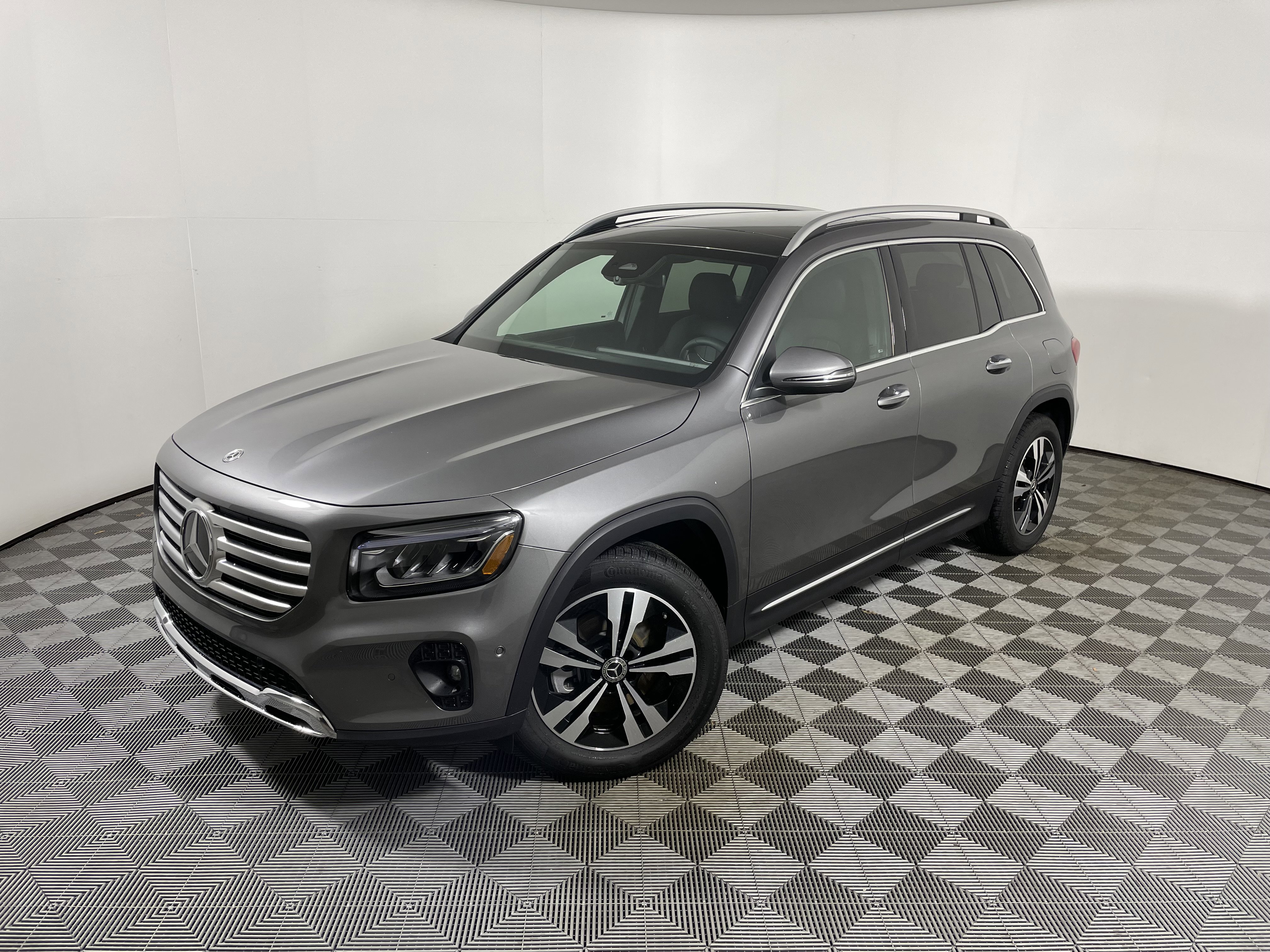 Used 2026 Mercedes-Benz GLB 250