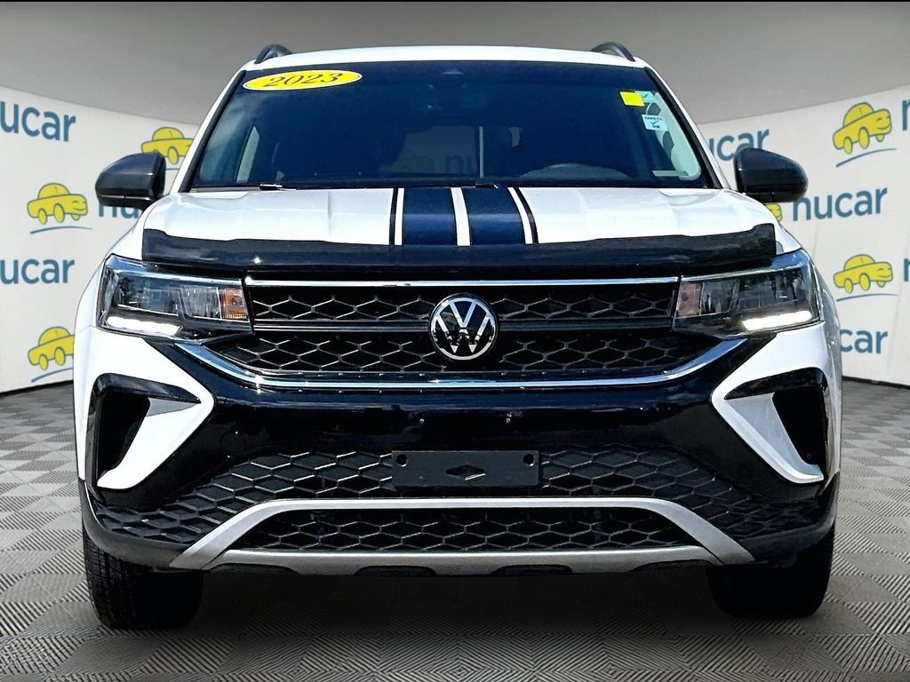 Used 2023 Volkswagen Taos S AWD/4WD image 2