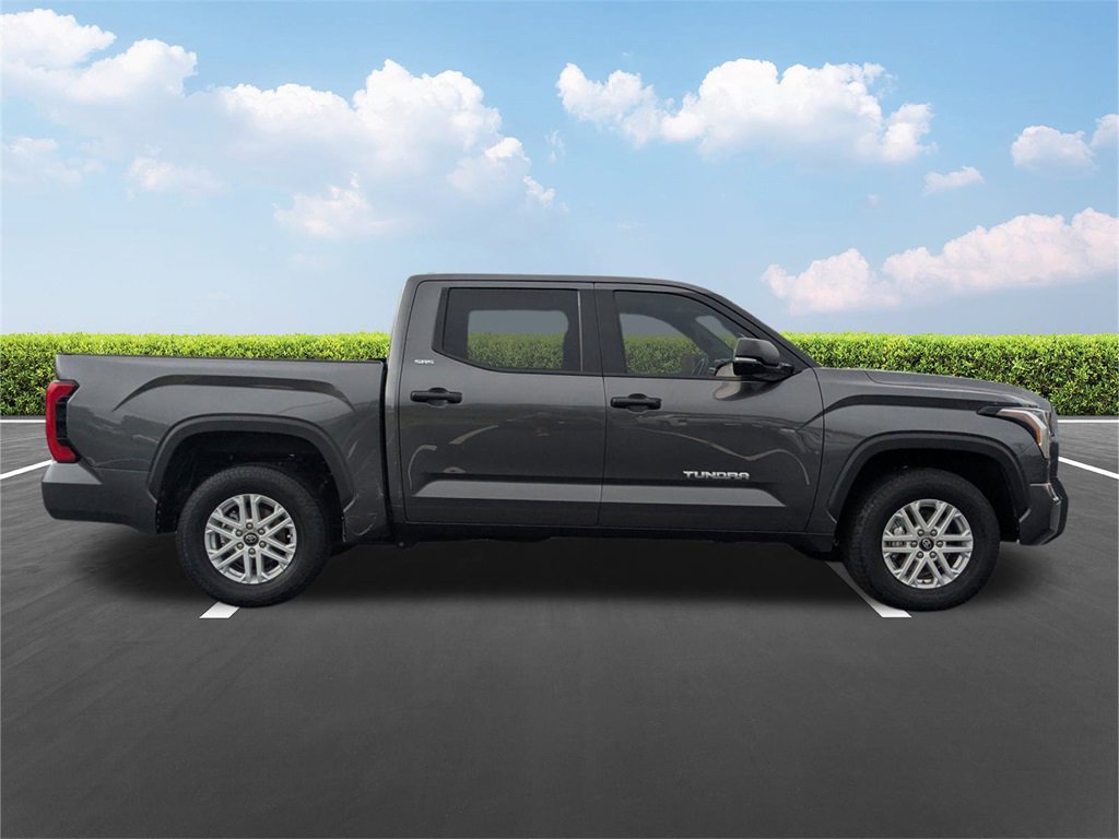 Used 2025 Toyota Tundra SR5 w/ SR5 Convenience Package image 4