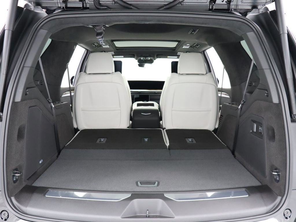 Used 2026 Cadillac Escalade Platinum Sport image 53