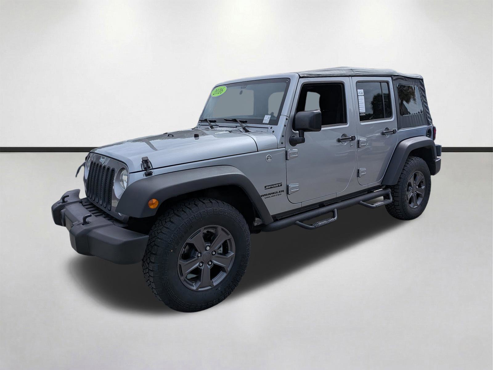 Used 2016 Jeep Wrangler Unlimited Sport w/ Connectivity Group AWD/4WD image 8
