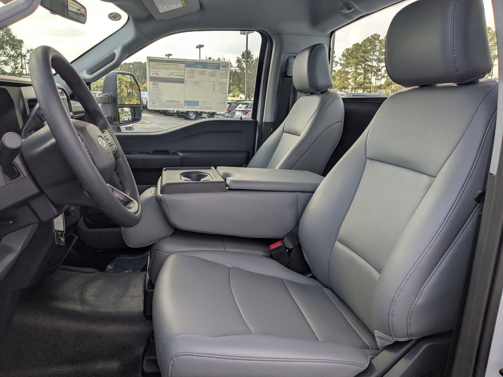 New 2025 Ford F350 XL w/ XL Chrome Package image 15