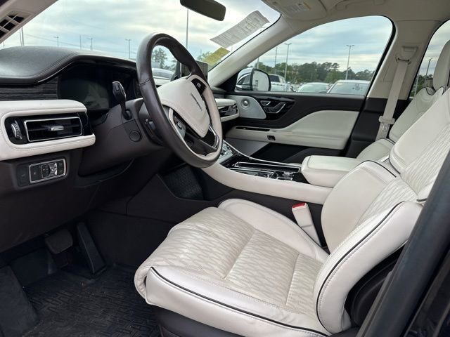 Used 2022 Lincoln Aviator Black Label w/ Dynamic Handling Package image 24