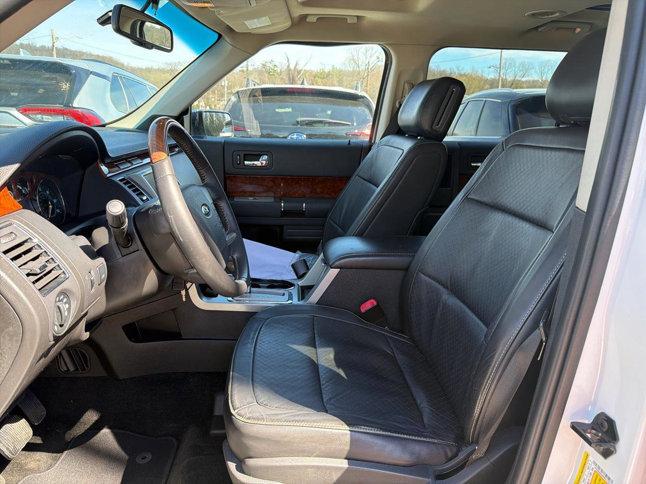 Used 2011 Ford Flex Limited w/ Rapid Spec Order Code image 20