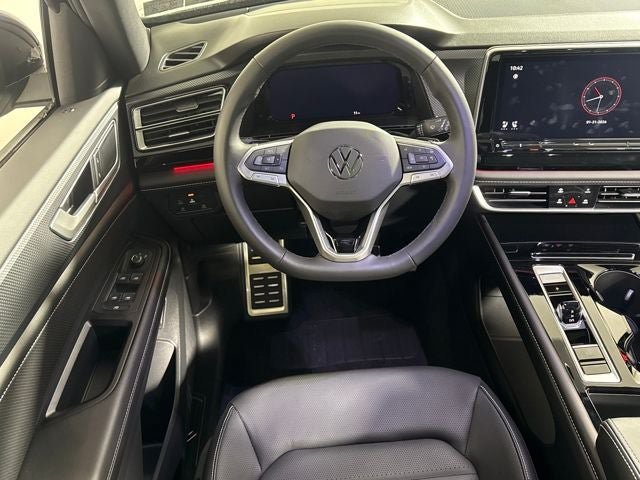 New 2026 Volkswagen Atlas Cross Sport SEL R-Line AWD/4WD image 18