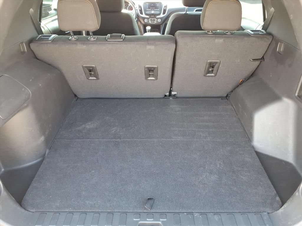 Used 2023 Chevrolet Equinox LT w/ Driver Convenience Package FWD image 16