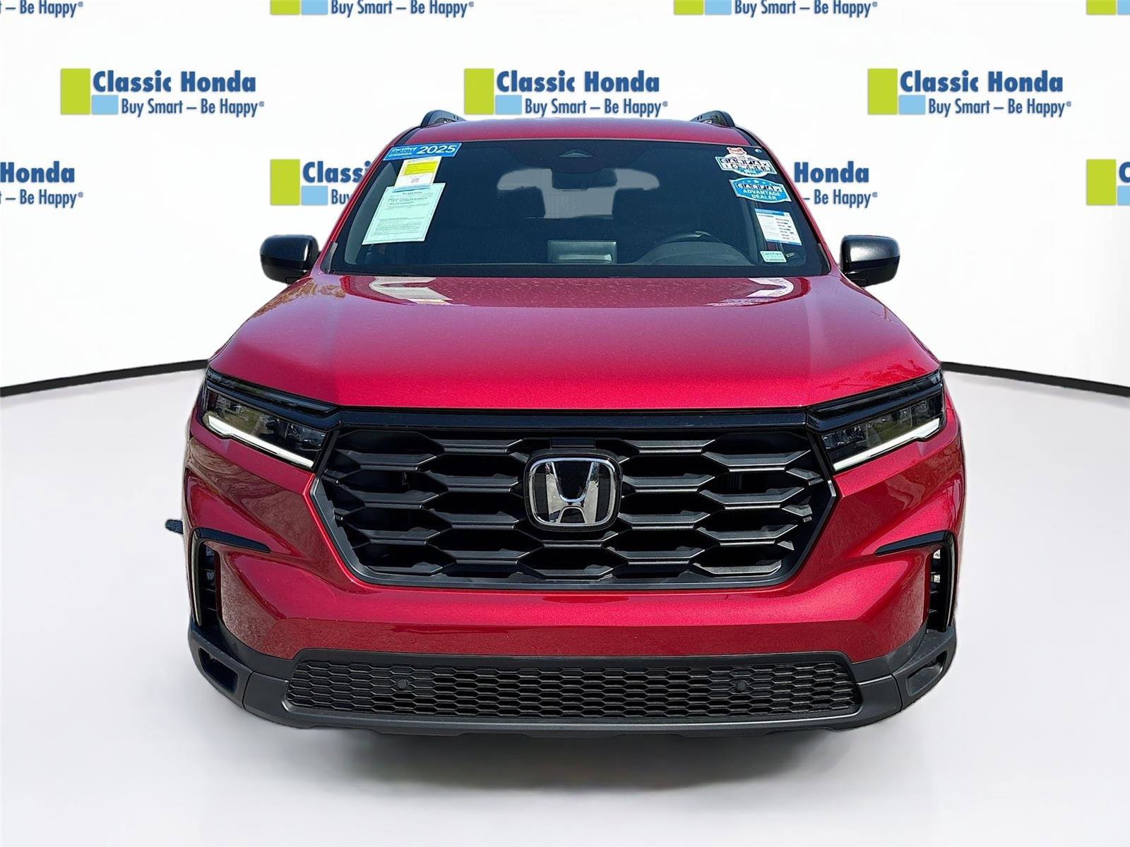 Certified 2025 Honda Pilot Sport image 2