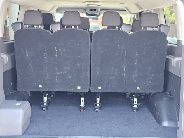 Used 2024 Ford Transit 350 XLT image 29