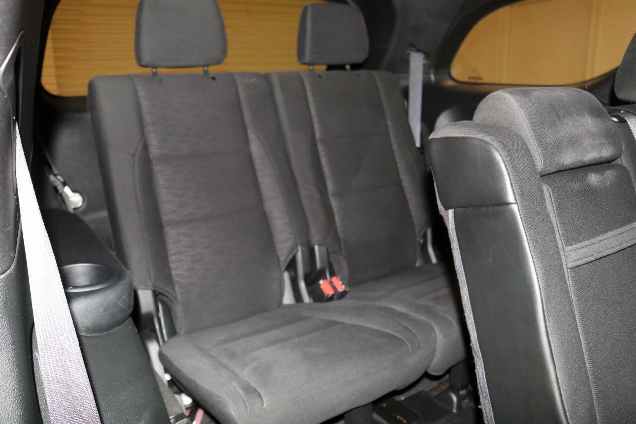 Used 2021 Dodge Durango SXT w/ 3rd Row Seating Group image 21