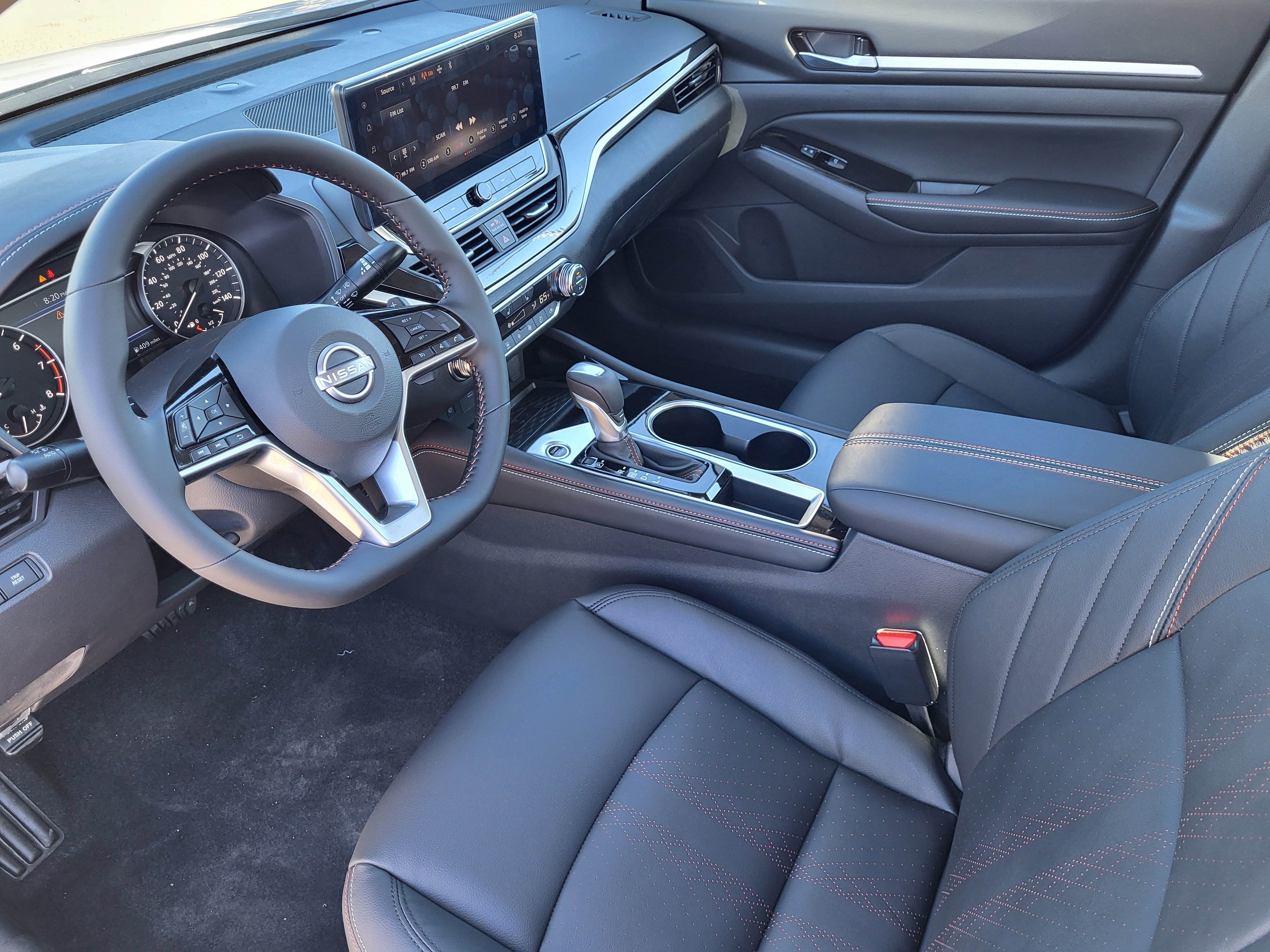 New 2025 Nissan Altima 2.5 SR w/ SR Premium Package image 6