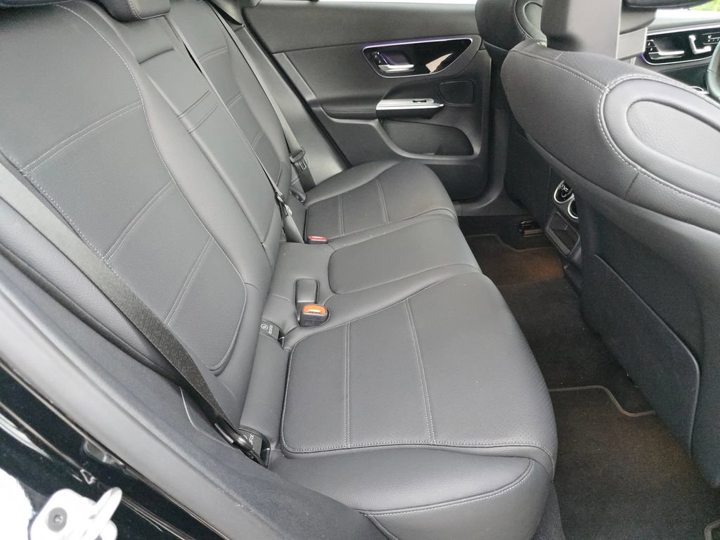 Certified 2026 Mercedes-Benz GLC 300 4MATIC image 21