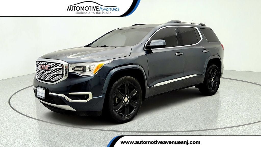 Used 2019 GMC Acadia Denali w/ Technology Package AWD/4WD image 1