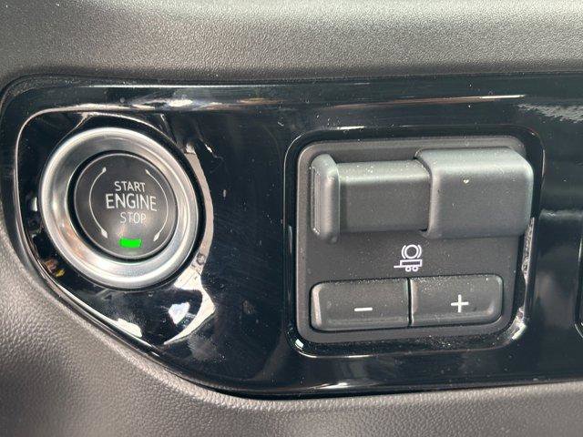 Used 2025 Chevrolet Silverado 1500 LT Trail Boss w/ Convenience Package II image 25