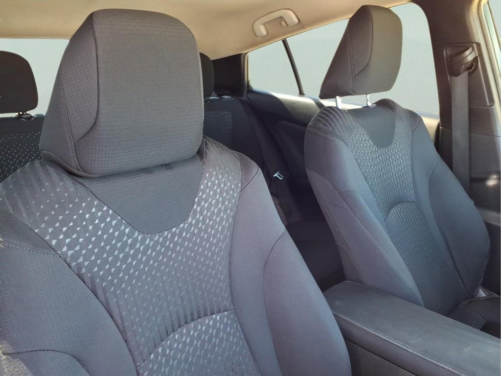 Used 2018 Toyota Prius Two w/ Prius Two Safety Plus Package FWD image 17