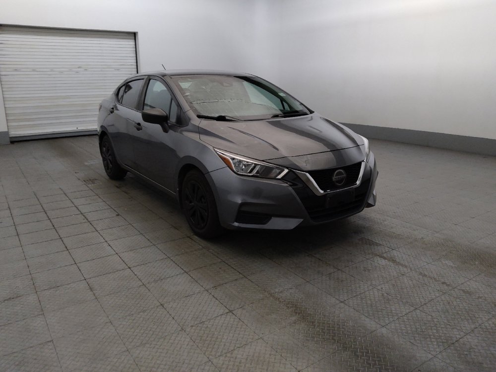 Used 2020 Nissan Versa S FWD image 13