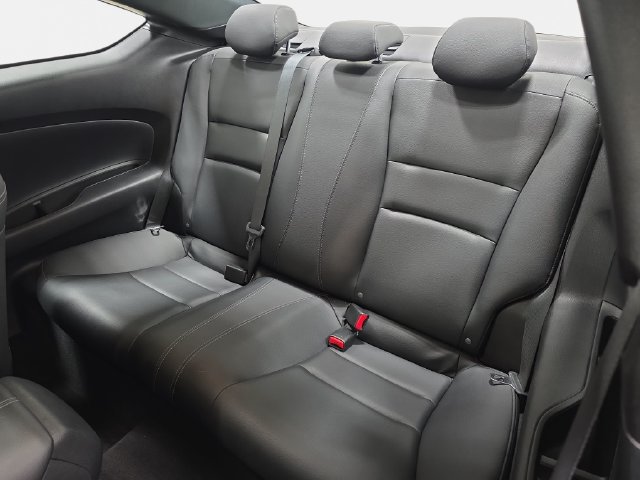 Used 2017 Honda Accord Touring image 13