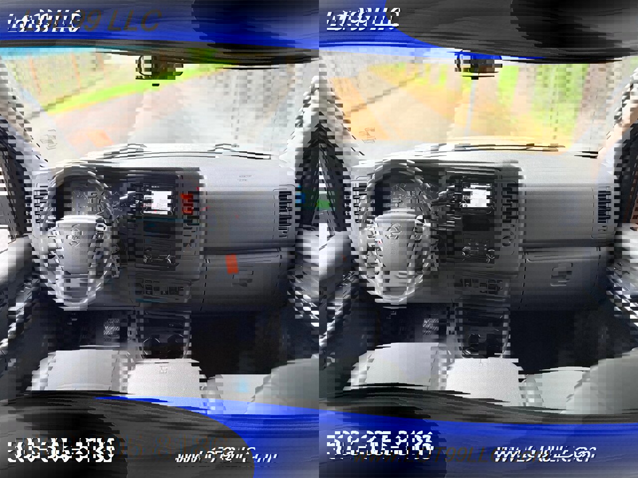 Used 2021 Nissan NV 3500 SV image 11