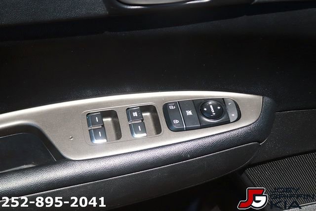 Used 2020 Kia Optima LX FWD image 12