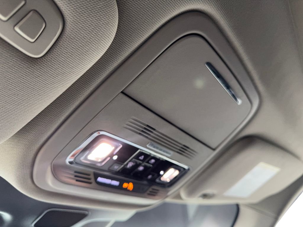 Used 2024 Lincoln Aviator Reserve w/ Equipment Group 201A image 75