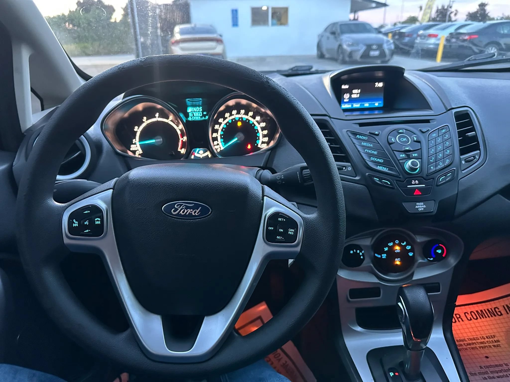 Used 2018 Ford Fiesta SE FWD image 29