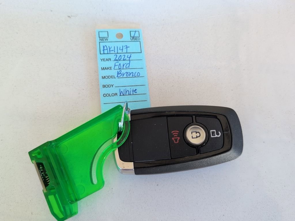 Used 2024 Ford Bronco Sport Badlands image 11