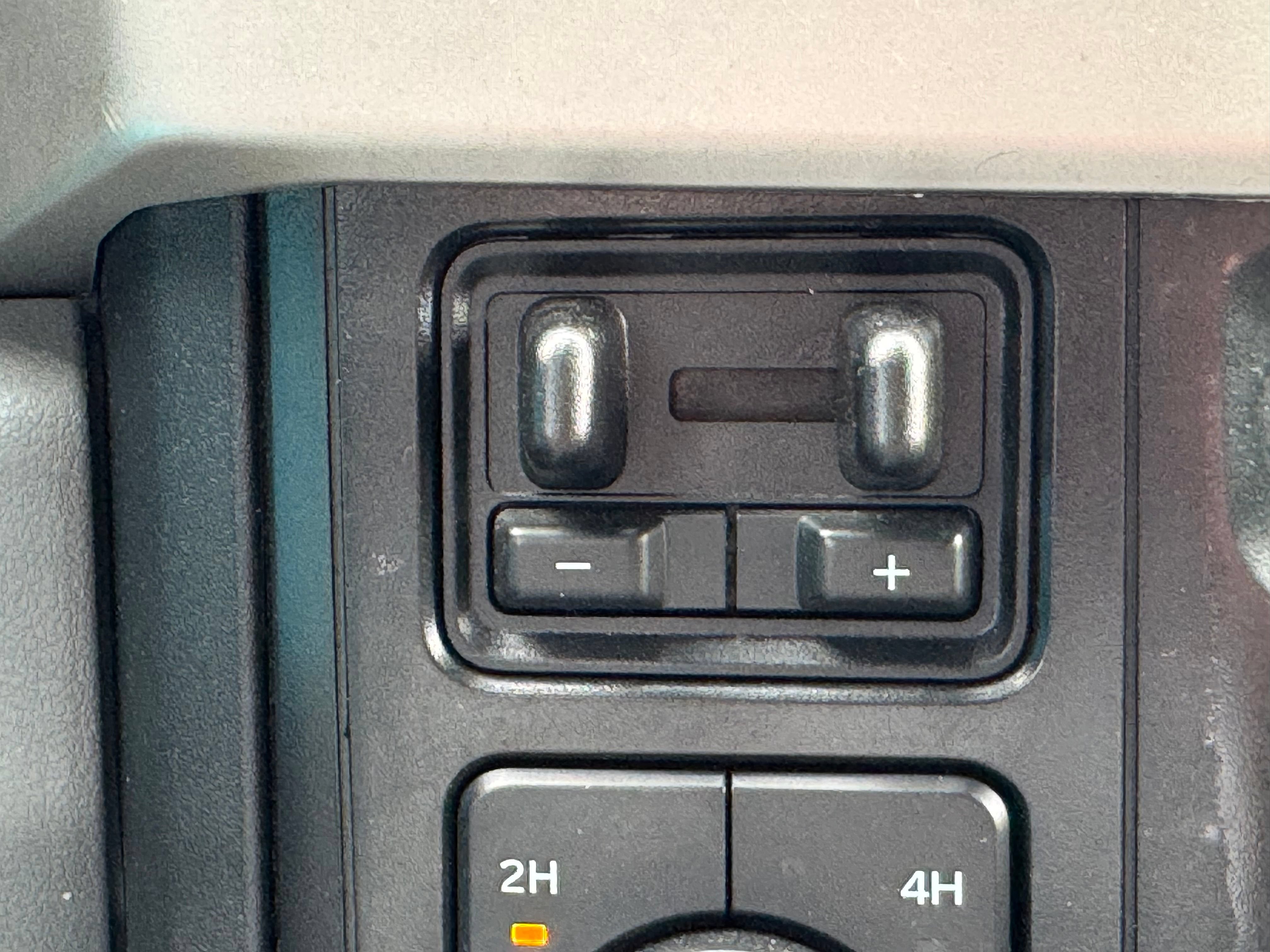 Used 2024 Ford F350 XLT AWD/4WD image 37
