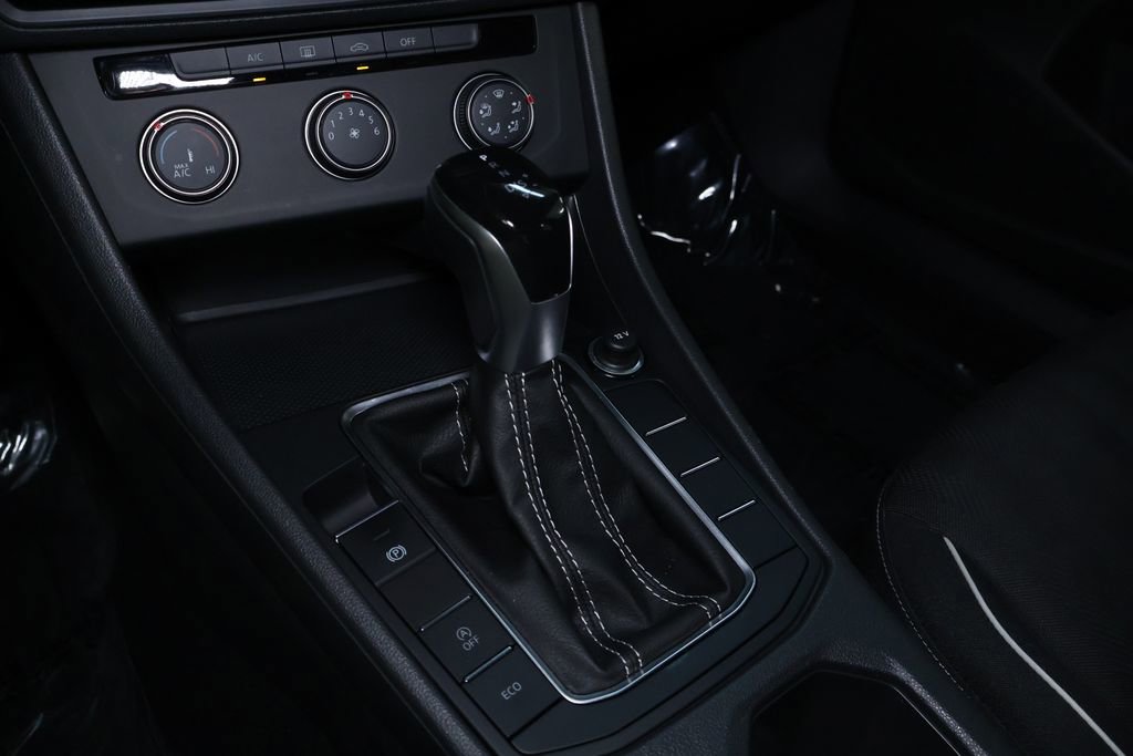 Used 2022 Volkswagen Jetta Sport image 31