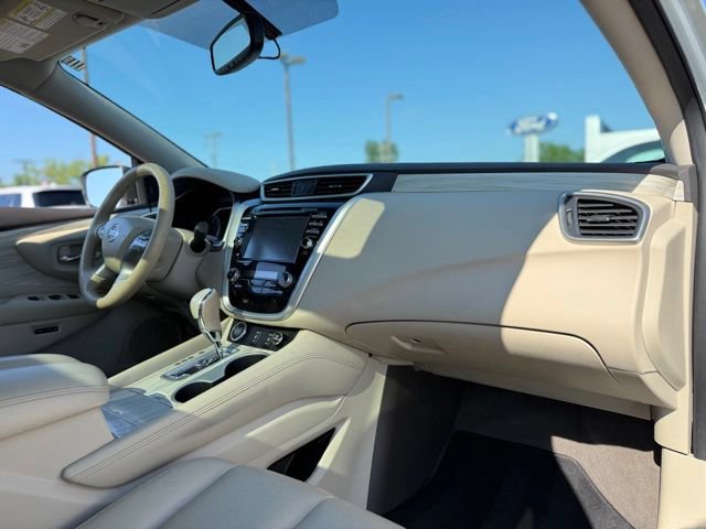 Used 2016 Nissan Murano SL w/ SL Technology Package AWD/4WD image 17