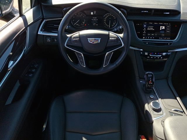 Used 2024 Cadillac XT5 Premium Luxury image 10