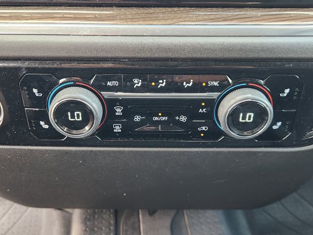 Used 2023 Chevrolet Silverado 1500 LT AWD/4WD image 18