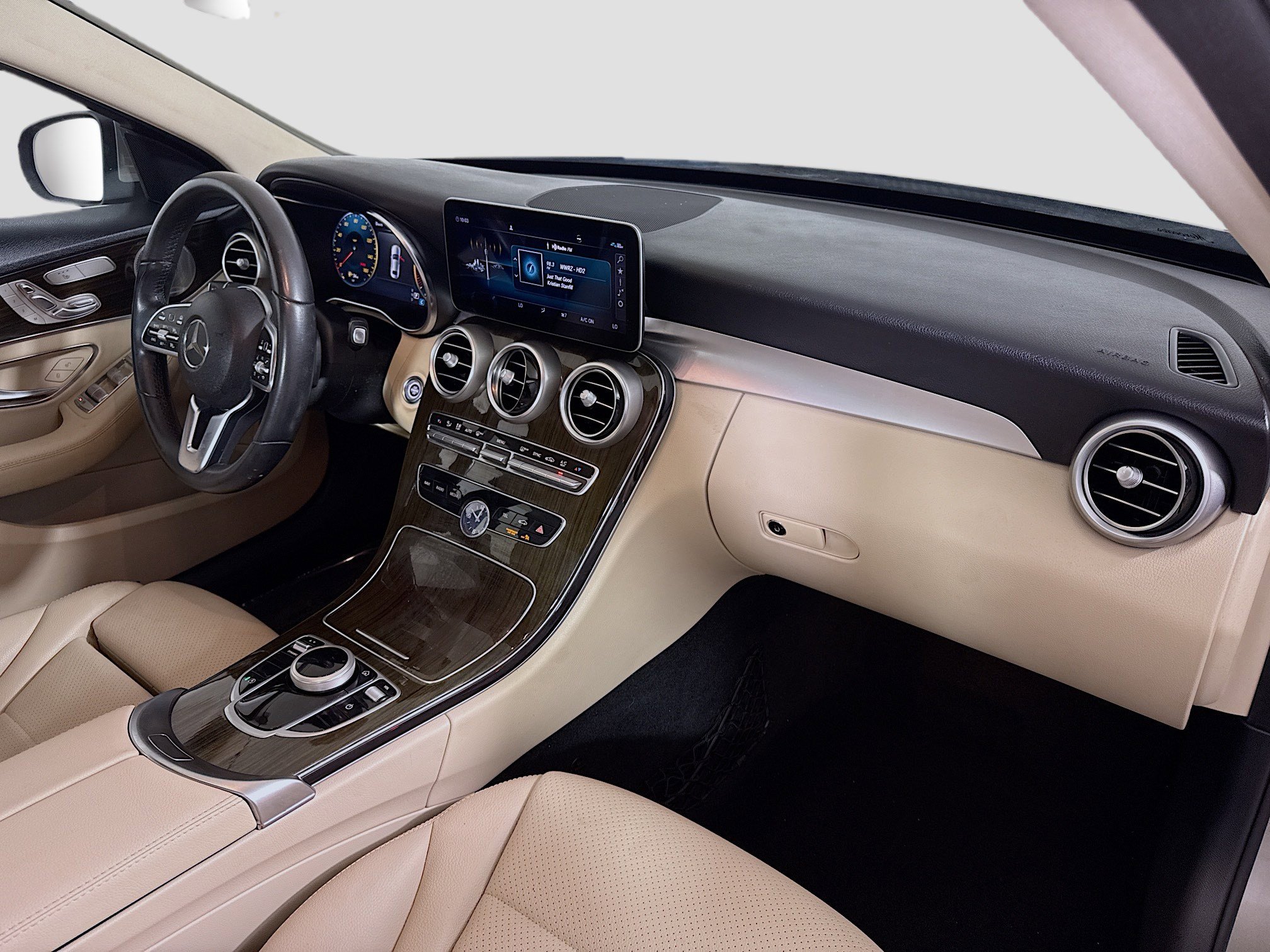 Used 2020 Mercedes-Benz C 300 Sedan w/ Premium Package image 30