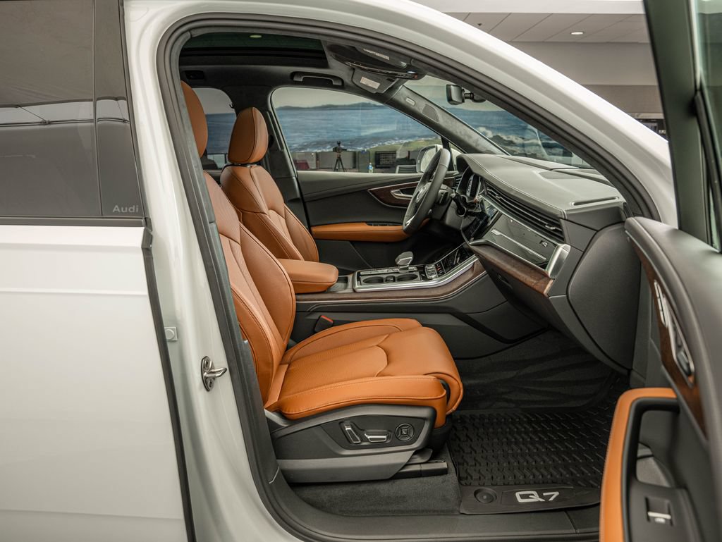 New 2026 Audi Q7 3.0T Prestige AWD/4WD image 37