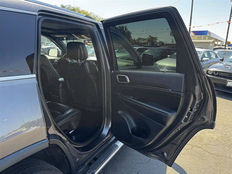 Used 2015 Jeep Grand Cherokee Limited AWD/4WD image 10
