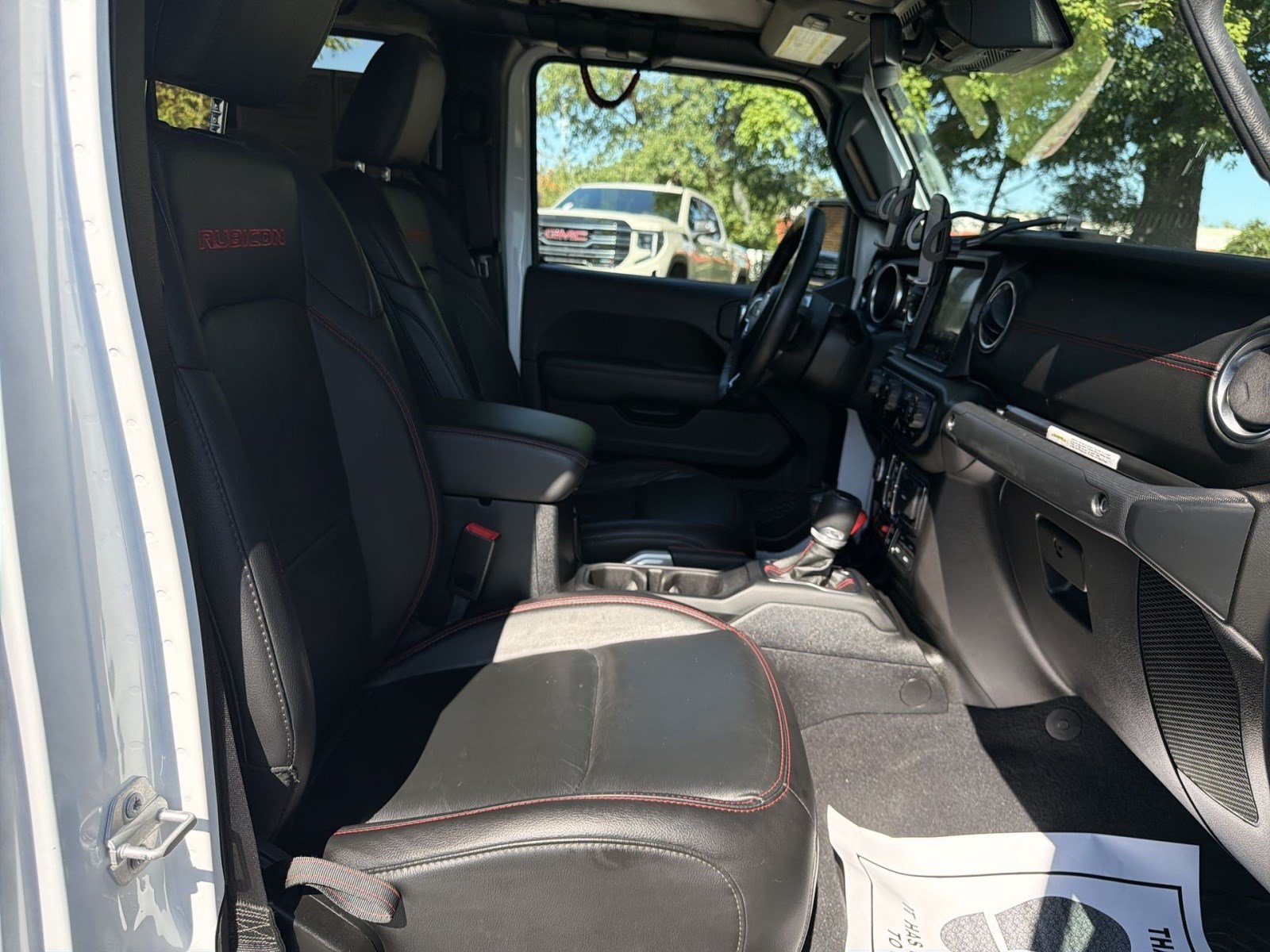 Used 2020 Jeep Gladiator Rubicon AWD/4WD image 33