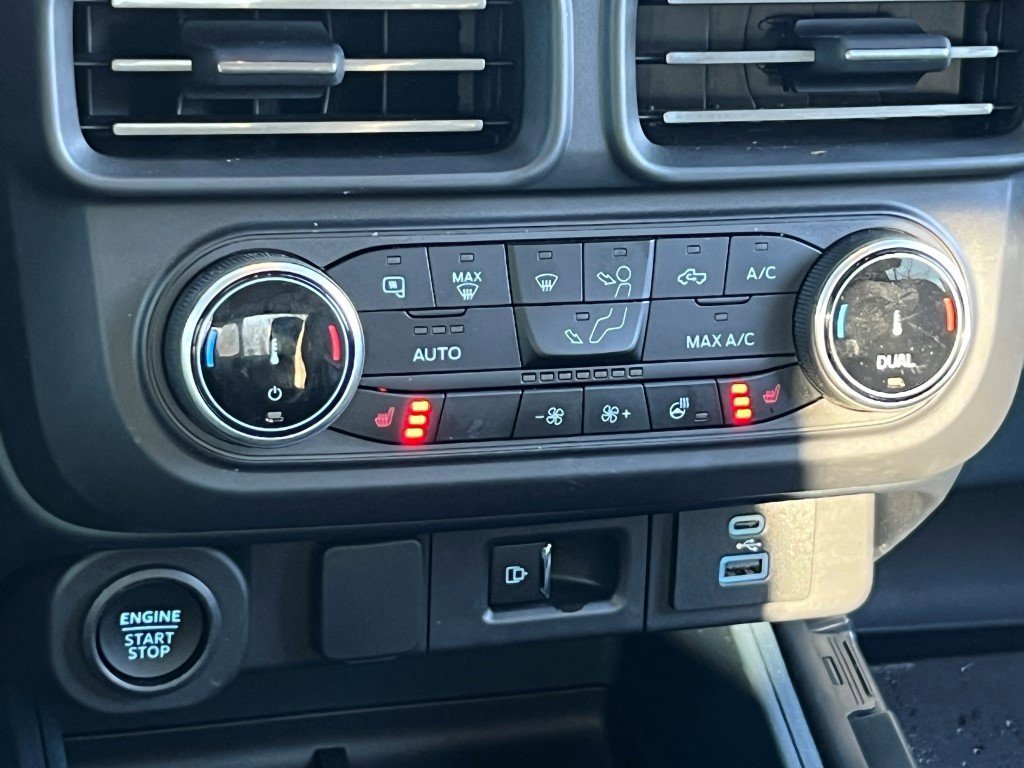 Used 2023 Ford Maverick Lariat w/ Lariat Luxury Package image 17