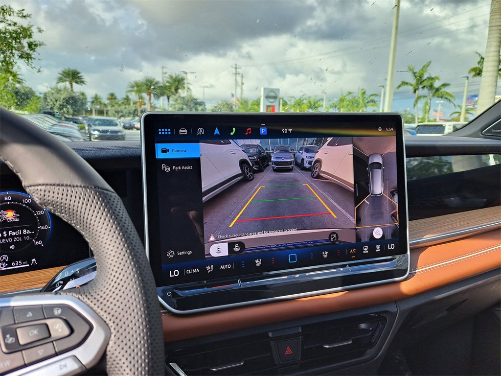 New 2026 Volkswagen Tiguan SEL R-Line image 11