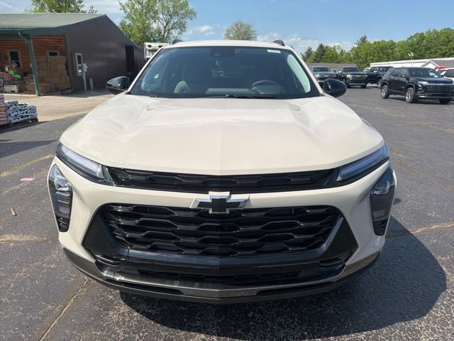 Used 2026 Chevrolet Trax ACTIV w/ Driver Confidence Package FWD image 8