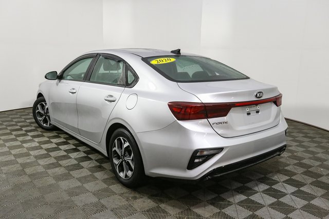 Used 2020 Kia Forte LXS image 7