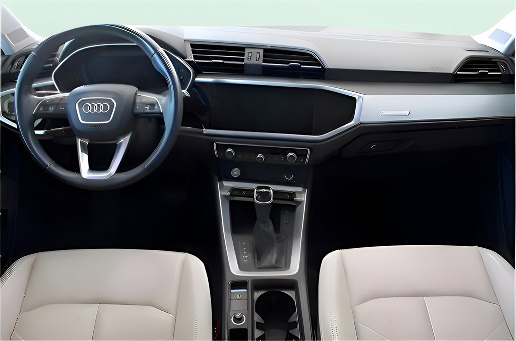 Used 2020 Audi Q3 2.0T Premium w/ Convenience Package image 24