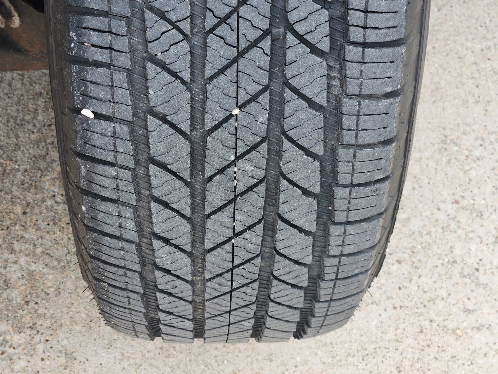 Used 2010 Ford F150 XLT AWD/4WD image 12
