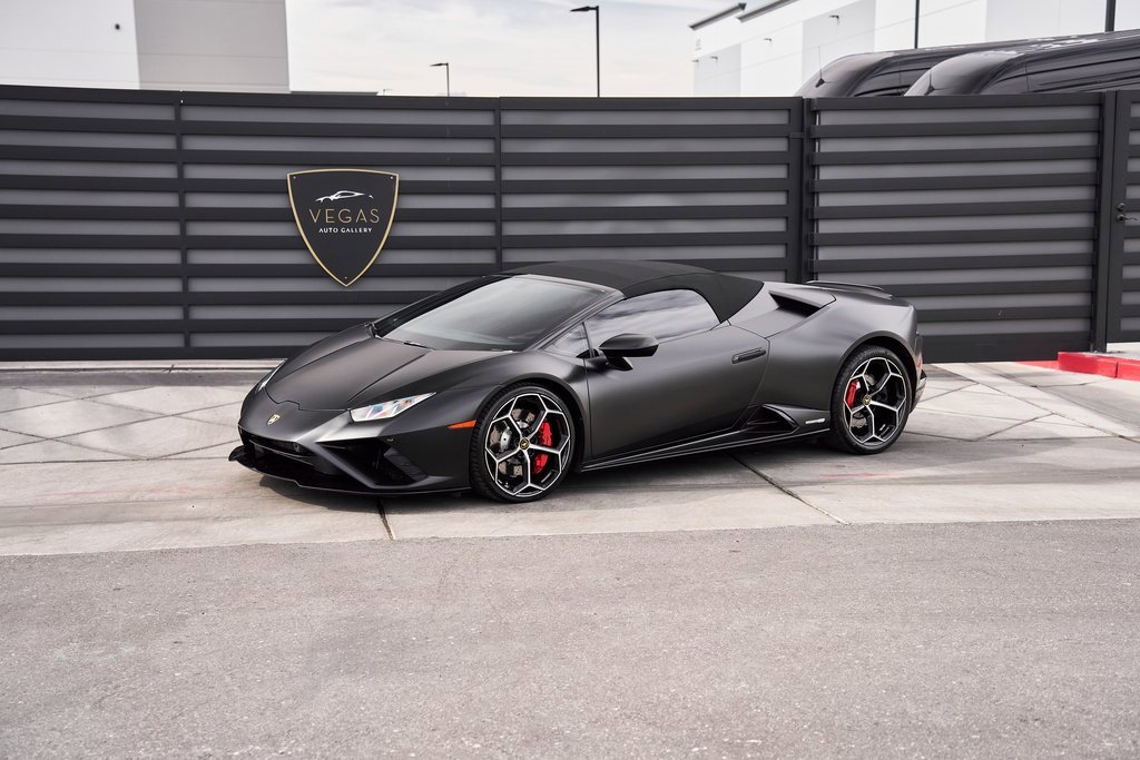 Used 2021 Lamborghini Huracan EVO image 5