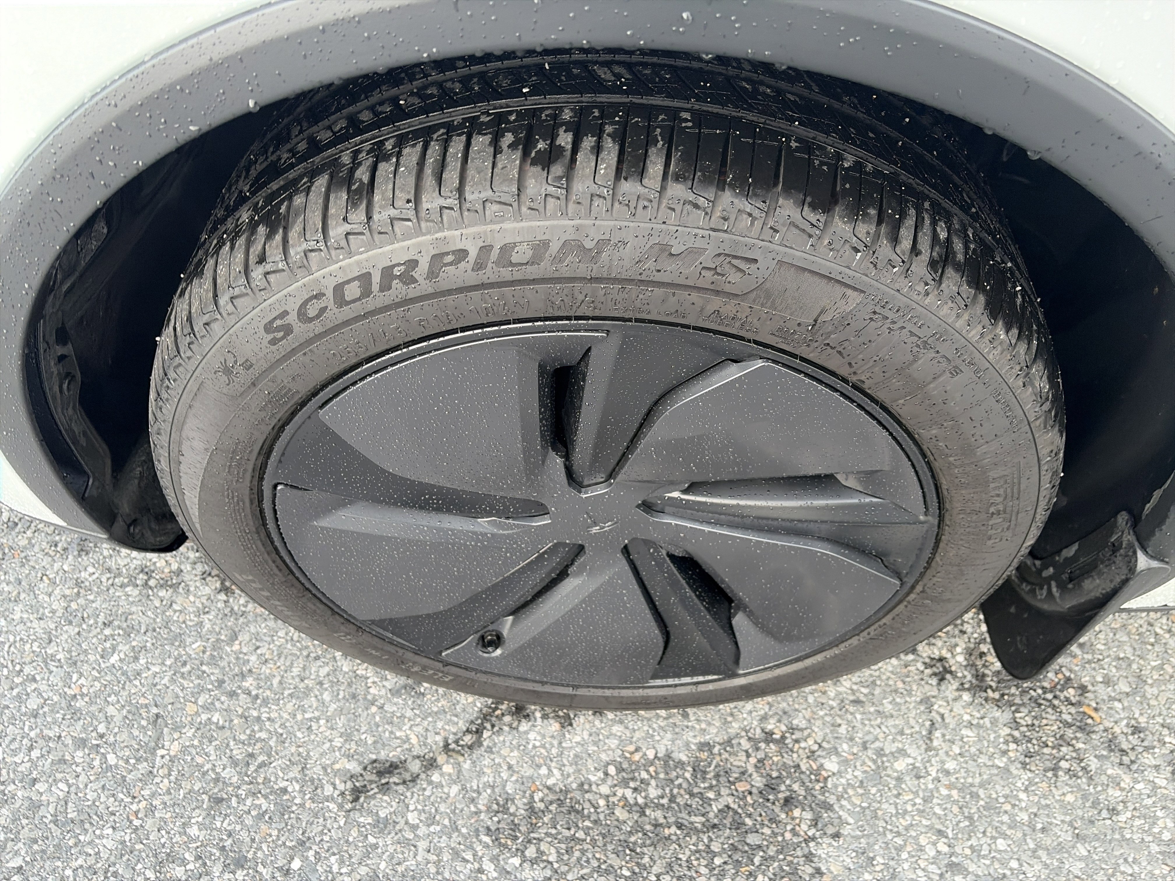 Used 2026 Tesla Model Y image 10