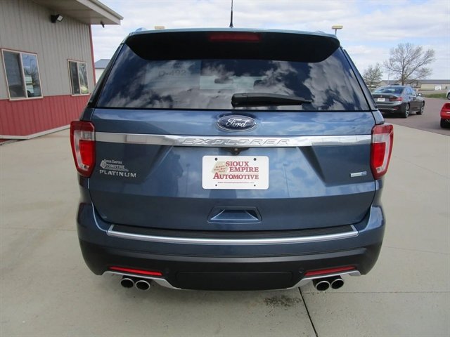 Used 2018 Ford Explorer Platinum AWD/4WD image 8