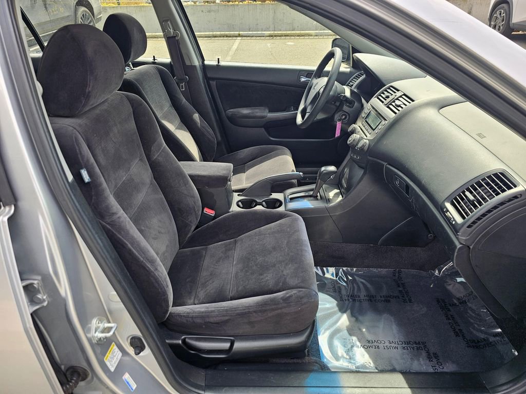 Used 2007 Honda Accord VP image 11