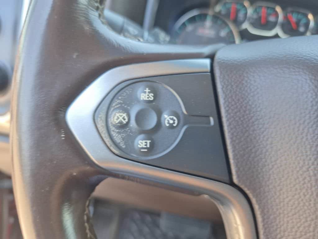 Used 2018 Chevrolet Silverado 2500 LT w/ LT Convenience Package AWD/4WD image 18