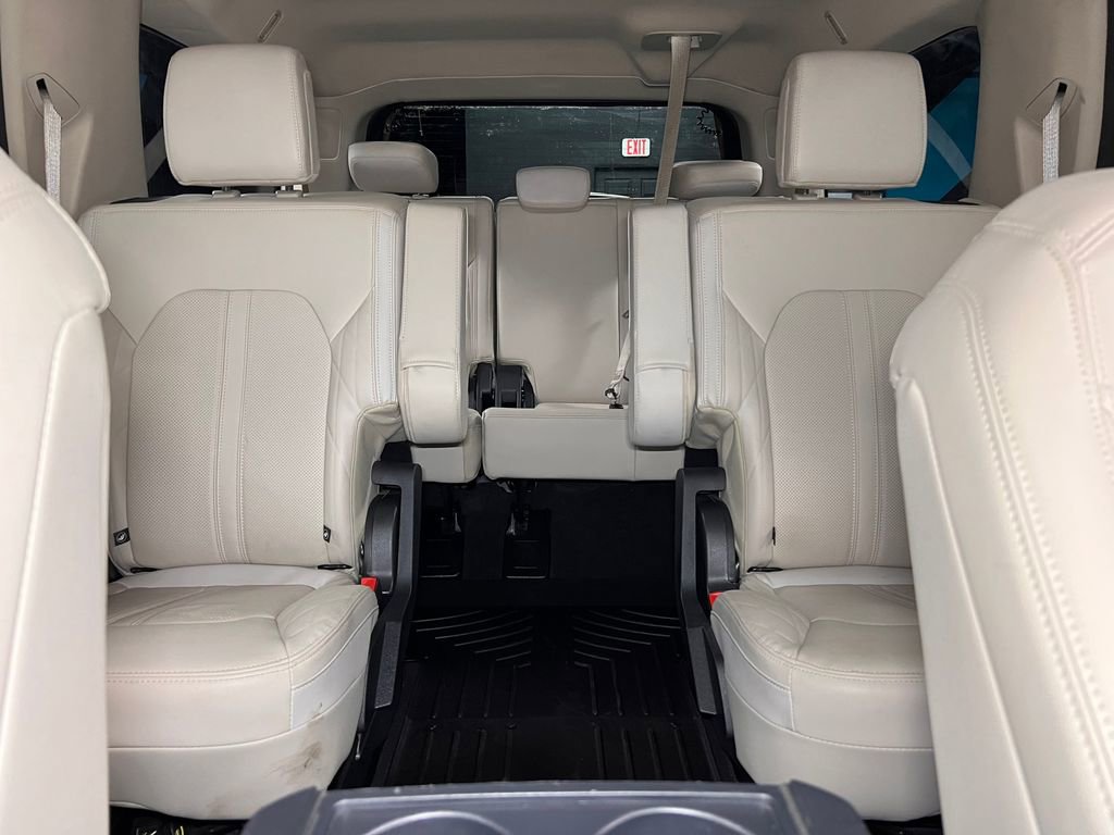 Used 2024 Ford Expedition Max Platinum AWD/4WD image 29