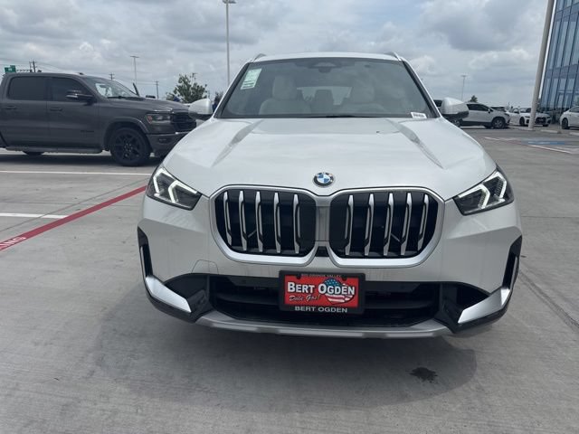 New 2026 BMW X1 xDrive28i w/ Technology Package AWD/4WD image 2
