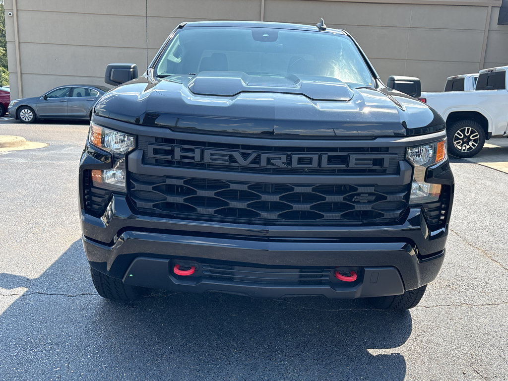 Used 2023 Chevrolet Silverado 1500 Custom Trail Boss w/ LPO, Dark Essentials Package AWD/4WD image 2